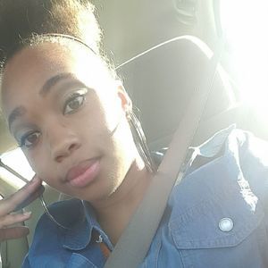 Meet your Posher, Vera